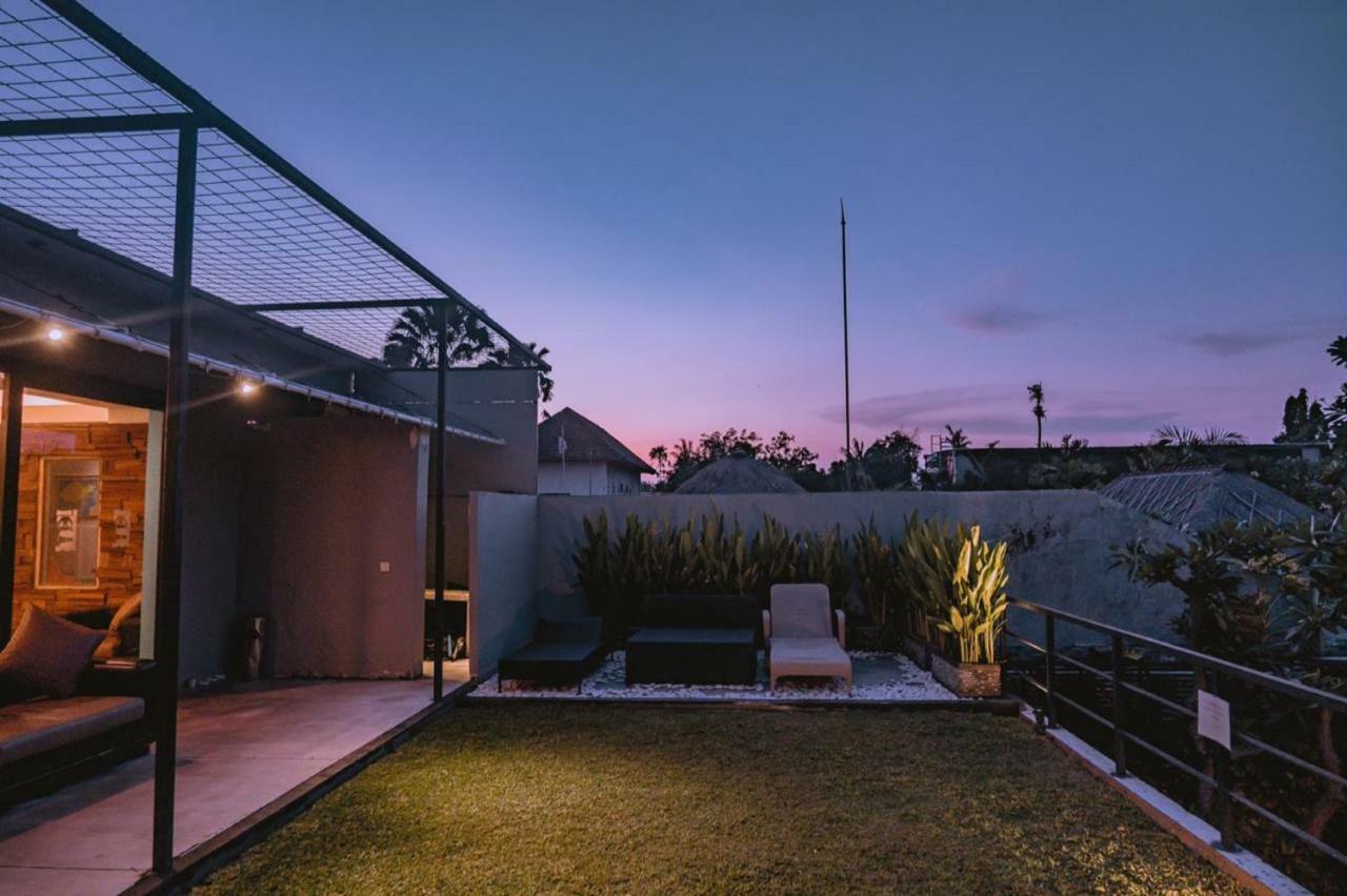 Cozy Bobo Hostel Seminyak Exteriör bild